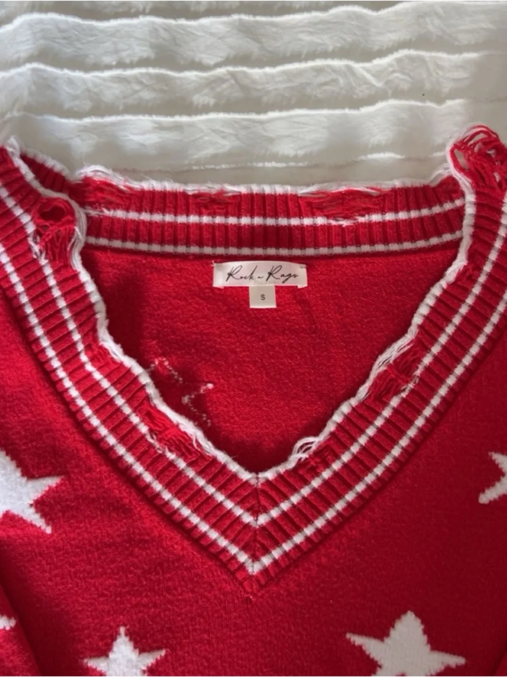 Rock and Rags “ The Sweet Life Sweater” Red with White Stars - Picture 2 of 3